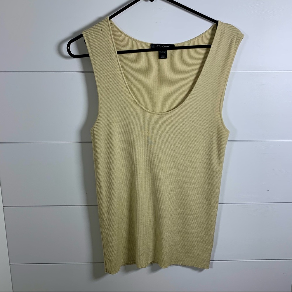 St. John Tank Ribbed Knit Women Sz M Tan Minimalist Office Siren Work Old Money